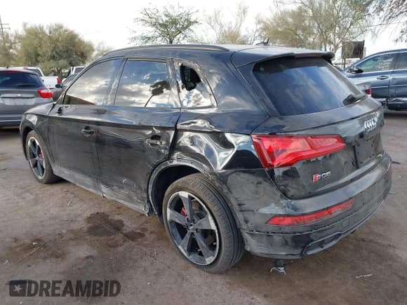✅ 2019 Audi SQ5 Premium Plus • VIN: WA1B4AFYXK2027174 • Lot: 43736396. Listed on IAAI with 78,240 mi. Free auction sales archive from the USA and detailed vehicle history report at DreamBid. Image 6.