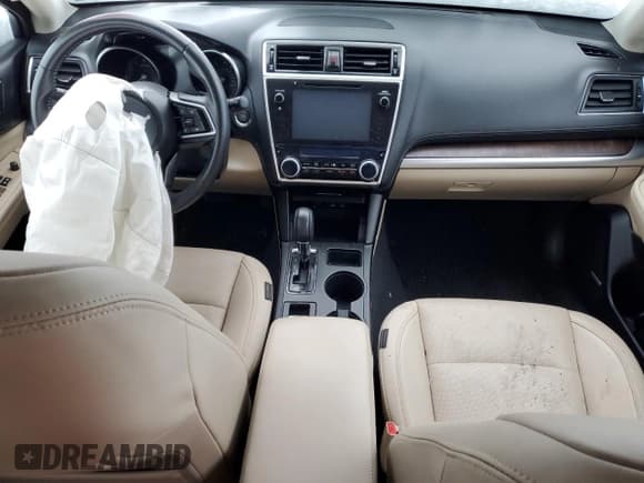 ✅ 2018 Subaru Outback Limited • VIN: 4S4BSANCXJ3295521 • Lot: 92209415. Listed on Copart with 52,821 mi. Free auction sales archive from the USA and detailed vehicle history report at DreamBid. Image 8.