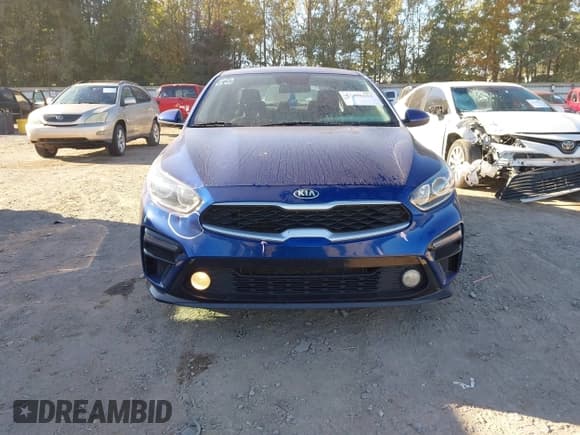 ✅ 2021 Kia Forte LXS • VIN: 3KPF24AD0ME360234 • Lot: 43398261. Wystawiony na IAAI z przebiegiem 141 586 mil. Bezpłatny archiwum sprzedaży aukcyjnych z USA i szczegółowy raport historii pojazdu na DreamBid. Zdjęcie 12.