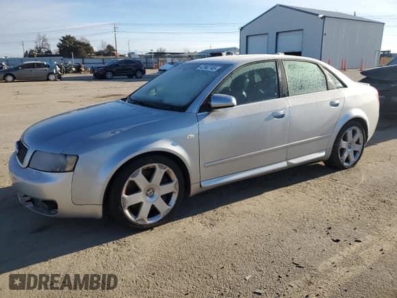 ✅ 2004 Audi S4 • VIN: WAUPL68E94A232005 • Лот: 42362745. Опубликован ранее на Copart с пробегом 132 856 миль. Бесплатный доступ к архиву аукционных продаж из США и подробный отчёт об истории автомобиля на DreamBid. Изображение 1.