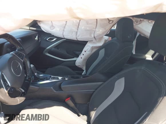 ✅ 2022 Chevrolet Camaro 1LT • VIN: 1G1FB1RX7N0115723 • Лот: 43378256. Опубликован ранее на IAAI с пробегом 58 434 миль. Бесплатный доступ к архиву аукционных продаж из США и подробный отчёт об истории автомобиля на DreamBid. Изображение 5.