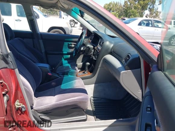 ✅ 2003 Subaru Legacy L • VIN: 4S3BH635937301048 • Лот: 42941627. Опубликован ранее на IAAI с пробегом 177 765 миль. Бесплатный доступ к архиву аукционных продаж из США и подробный отчёт об истории автомобиля на DreamBid. Изображение 5.