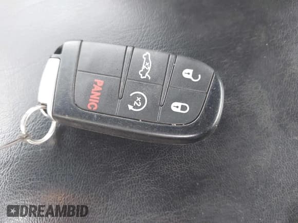 ✅ 2019 Dodge Charger SXT • VIN: 2C3CDXJG3KH756253 • Лот: 43488348. Опубликован ранее на IAAI с пробегом 91 430 миль. Бесплатный доступ к архиву аукционных продаж из США и подробный отчёт об истории автомобиля на DreamBid. Изображение 11.