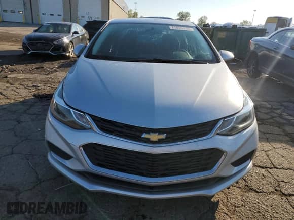 2017 Chevrolet Cruze LT z VIN 1G1BG5SE1H7241698, wystawiony jako Copart lot #71069535 z przebiegiem 92 403 mil mil oraz Czysty tytuł • Clean title. Historia ofert i sprzedaży dostępna na DreamBid. Obrazek 5.