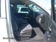 ✅ 2019 Chevrolet Silverado 1500 LT • VIN: 2GCVKPEC2K1108705 • Lot: 42206544. Wystawiony na IAAI z przebiegiem 84 871 mil. Bezpłatny archiwum sprzedaży aukcyjnych z USA i szczegółowy raport historii pojazdu na DreamBid. Zdjęcie 5.