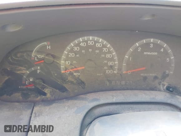 ✅ 2001 Ford F-150 XL • VIN: 1FTRX18L21KB48132 • Лот: 42997113. Опубликован ранее на IAAI с пробегом 216 699 миль. Бесплатный доступ к архиву аукционных продаж из США и подробный отчёт об истории автомобиля на DreamBid. Изображение 7.