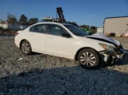 ✅ 2011 Honda Accord EX-L • VIN: 1HGCP2F80BA002296 • Lot: 92703605. Wystawiony na Copart z przebiegiem 161 978 mil. Bezpłatny archiwum sprzedaży aukcyjnych z USA i szczegółowy raport historii pojazdu na DreamBid. Zdjęcie 4.