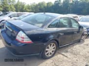 ✅ 2009 Ford Taurus Limited • VIN: 1FAHP28W79G100237 • Лот: 43075036. Опубликован ранее на IAAI с пробегом 147 278 миль. Бесплатный доступ к архиву аукционных продаж из США и подробный отчёт об истории автомобиля на DreamBid. Изображение 4.