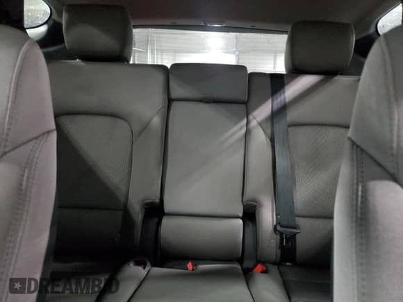 2014 Hyundai Santa Fe с VIN 5XYZUDLB4EG151845, выставлен на аукционе Copart как лот 69351675 с пробегом 116 139 миль миль и Списание • Salvage title. История ставок и продаж доступна на DreamBid. Изображение 10.