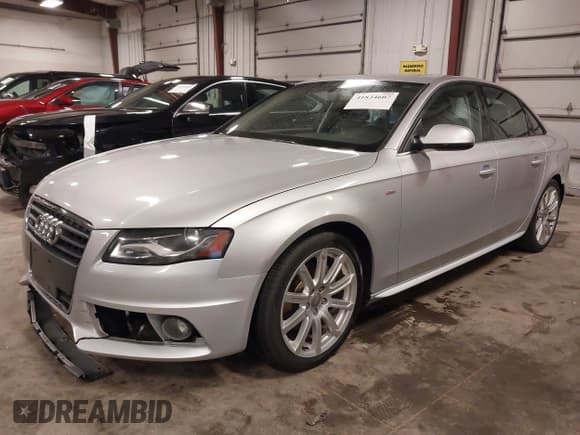 ✅ 2012 Audi A4 Premium Plus • VIN: WAUHFAFL3CN010003 • Лот: 41834607. Опубликован ранее на IAAI с пробегом 143 058 миль. Бесплатный доступ к архиву аукционных продаж из США и подробный отчёт об истории автомобиля на DreamBid. Изображение 2.