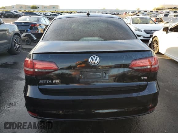 ✅ 2016 Volkswagen Jetta SEL • VIN: 3VWL17AJXGM396582 • Lot: 91821485. Listed on Copart with 105,330 mi. Free auction sales archive from the USA and detailed vehicle history report at DreamBid. Image 6.