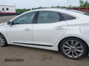 ✅ 2017 Hyundai Azera Limited • VIN: KMHFH4JG5HA572821 • Lot: 42449503. Listed on IAAI with 100,514 mi. Free auction sales archive from the USA and detailed vehicle history report at DreamBid. Image 14.