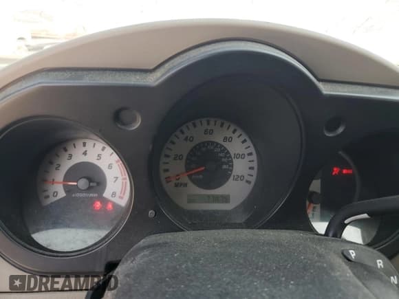 ✅ 2004 Nissan Frontier XE • VIN: 1N6DD26T24C454450 • Лот: 69596565. Опубликован ранее на Copart с пробегом 77 875 миль. Бесплатный доступ к архиву аукционных продаж из США и подробный отчёт об истории автомобиля на DreamBid. Изображение 9.