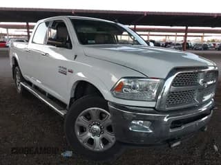 ✅ 2015 Ram 2500 Laramie • VIN: 3C6UR5FJ5FG628104 • Lot: 42862231. Wystawiony na IAAI z przebiegiem 141 886 mil. Bezpłatny archiwum sprzedaży aukcyjnych z USA i szczegółowy raport historii pojazdu na DreamBid. Zdjęcie 1.