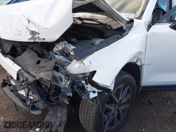 ✅ 2018 Mazda CX-5 Grand Touring • VIN: JM3KFBDM2J0441881 • Lot: 43526832. Listed on IAAI with 104,567 mi. Free auction sales archive from the USA and detailed vehicle history report at DreamBid. Image 6.