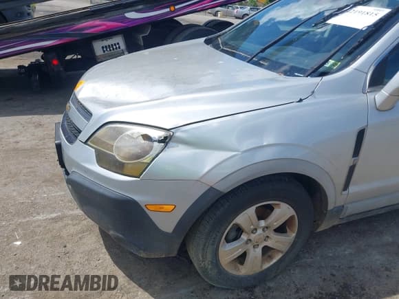 ✅ 2014 Chevrolet Captiva Sport LS • VIN: 3GNAL2EK2ES652899 • Lot: 42191815. Wystawiony na IAAI z przebiegiem 216 714 mil. Bezpłatny archiwum sprzedaży aukcyjnych z USA i szczegółowy raport historii pojazdu na DreamBid. Zdjęcie 6.