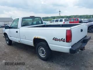 ✅ 1995 Chevrolet Silverado 2500 • VIN: 1GCFK24H4SE251822 • Lot: 42467660. Wystawiony na IAAI z przebiegiem 167 440 mil. Bezpłatny archiwum sprzedaży aukcyjnych z USA i szczegółowy raport historii pojazdu na DreamBid. Zdjęcie 3.