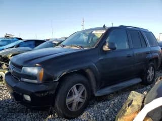 ✅ 2007 Chevrolet TrailBlazer LS • VIN: 1GNDT13S772102784 • Лот: 86810005. Опубликован ранее на Copart с пробегом 283 380 миль. Бесплатный доступ к архиву аукционных продаж из США и подробный отчёт об истории автомобиля на DreamBid. Изображение 1.