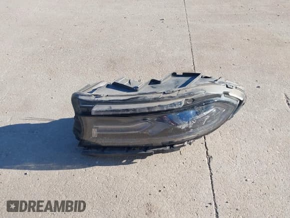 ✅ 2019 Dodge Charger SXT • VIN: 2C3CDXBG1KH604583 • Lot: 43610608. Listed on IAAI with 92,487 mi. Free auction sales archive from the USA and detailed vehicle history report at DreamBid. Image 12.