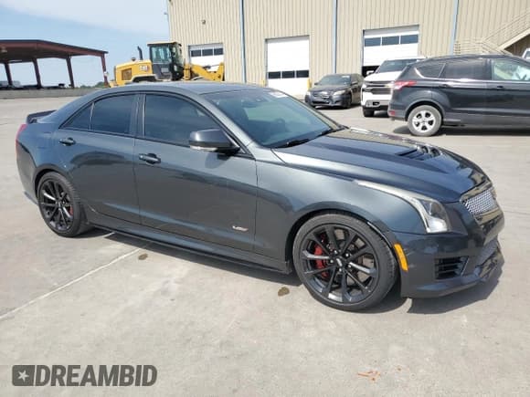 ✅ 2017 Cadillac ATS-V • VIN: 1G6AN5RY8H0188681 • Лот: 68009144. Опубликован ранее на Copart с пробегом 54 029 миль. Бесплатный доступ к архиву аукционных продаж из США и подробный отчёт об истории автомобиля на DreamBid. Изображение 4.