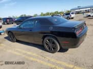 ✅ 2019 Dodge Challenger SXT • VIN: 2C3CDZGG5KH504538 • Lot: 61307164. Wystawiony na Copart z przebiegiem 83 782 mil. Bezpłatny archiwum sprzedaży aukcyjnych z USA i szczegółowy raport historii pojazdu na DreamBid. Zdjęcie 2.