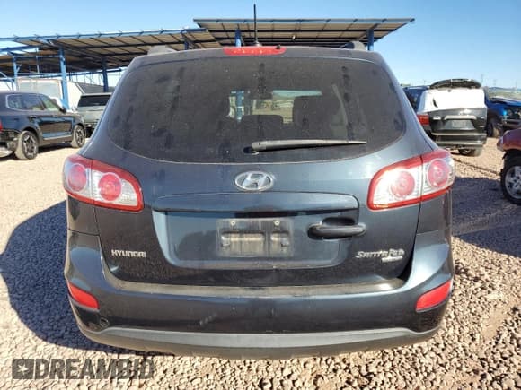 ✅ 2010 Hyundai Santa Fe GLS • VIN: 5NMSGDAB4AH363947 • Lot: 80111424. Listed on Copart with 165,441 mi. Free auction sales archive from the USA and detailed vehicle history report at DreamBid. Image 6.