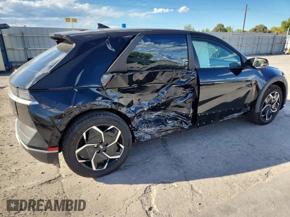 ✅ 2024 Hyundai Ioniq 5 SEL • VIN: KM8KNDDF8RU316781 • Lot: 85315695. Listed on Copart with 7,112 mi. Free auction sales archive from the USA and detailed vehicle history report at DreamBid. Image 3.