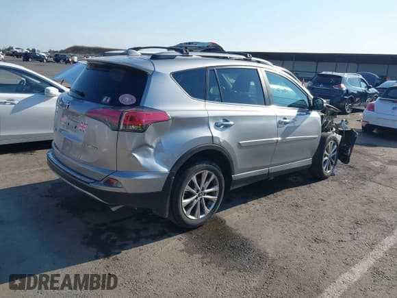 ✅ 2017 Toyota RAV4 Limited • VIN: 2T3YFREV3HW397625 • Лот: 42953858. Опубликован ранее на IAAI с пробегом 27 784 миль. Бесплатный доступ к архиву аукционных продаж из США и подробный отчёт об истории автомобиля на DreamBid. Изображение 4.