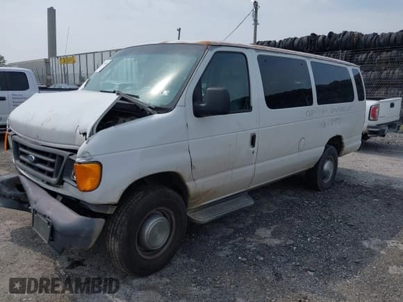 ✅ 2006 Ford Econoline Passenger XL • VIN: 1FBSS31L76DA90525 • Lot: 42449803. Listed on IAAI with Not provided. Free auction sales archive from the USA and detailed vehicle history report at DreamBid. Image 18.