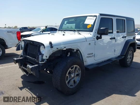 ✅ 2016 Jeep Wrangler Unlimited Sport • VIN: 1C4BJWDG4GL288615 • Лот: 42520924. Опубликован ранее на IAAI с пробегом 113 594 миль. Бесплатный доступ к архиву аукционных продаж из США и подробный отчёт об истории автомобиля на DreamBid. Изображение 2.