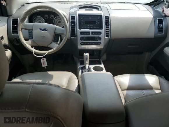 ✅ 2007 Ford Edge SEL • VIN: 2FMDK38C37BA22395 • Lot: 67249425. Wystawiony na Copart z przebiegiem 152 367 mil. Bezpłatny archiwum sprzedaży aukcyjnych z USA i szczegółowy raport historii pojazdu na DreamBid. Zdjęcie 8.