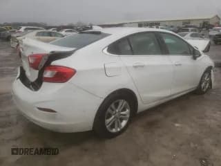 ✅ 2017 Chevrolet Cruze LT • VIN: 1G1BE5SM7H7108747 • Lot: 70182832. Listed on Copart with 127,943 mi. Free auction sales archive from the USA and detailed vehicle history report at DreamBid. Image 3.
