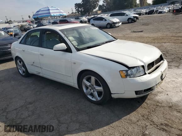 ✅ 2004 Audi A4 1.8T • VIN: WAUJC68E44A251969 • Лот: 83462074. Опубликован ранее на Copart с пробегом 75 854 миль. Бесплатный доступ к архиву аукционных продаж из США и подробный отчёт об истории автомобиля на DreamBid. Изображение 4.