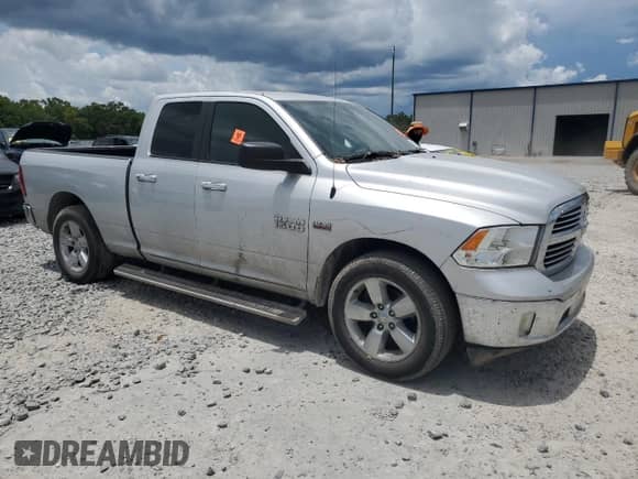 2015 Ram 1500 SLT with VIN 1C6RR6GT6FS629007, listed as a Copart auction lot 62726615 with 216,302 mi miles and Salvage title. Bid and sale history available at DreamBid. Image 4.
