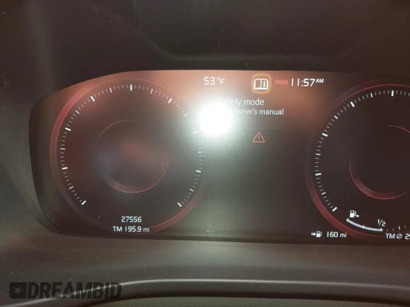 ✅ 2021 Volvo XC40 R-Design • VIN: YV4162UM3M2579729 • Лот: 43701828. Опубликован ранее на IAAI с пробегом 27 556 миль. Бесплатный доступ к архиву аукционных продаж из США и подробный отчёт об истории автомобиля на DreamBid. Изображение 16.