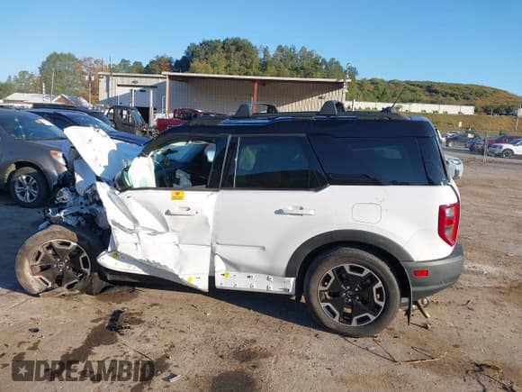 ✅ 2021 Ford Bronco Sport Outer Banks • VIN: 3FMCR9C65MRB04170 • Lot: 43191950. Listed on IAAI with Not provided. Free auction sales archive from the USA and detailed vehicle history report at DreamBid. Image 14.