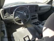 ✅ 2005 Chevrolet Silverado 1500 Z71 • VIN: 1GCEK19Z75Z266321 • Лот: 61169644. Опубликован ранее на Copart с пробегом 141 224 миль. Бесплатный доступ к архиву аукционных продаж из США и подробный отчёт об истории автомобиля на DreamBid. Изображение 8.