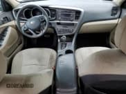 ✅ 2012 Kia Optima LX • VIN: KNAGM4A79C5274503 • Lot: 81774945. Wystawiony na Copart z przebiegiem Nie podano. Bezpłatny archiwum sprzedaży aukcyjnych z USA i szczegółowy raport historii pojazdu na DreamBid. Zdjęcie 8.