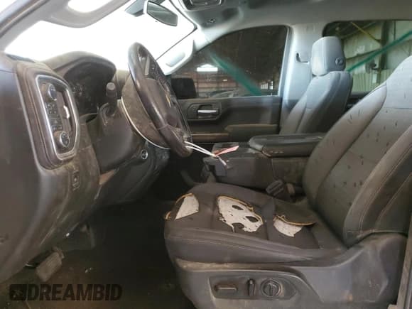 ✅ 2020 Chevrolet Silverado 1500 LT • VIN: 1GCUYDED0LZ310095 • Lot: 79027014. Wystawiony na Copart z przebiegiem 63 672 mil. Bezpłatny archiwum sprzedaży aukcyjnych z USA i szczegółowy raport historii pojazdu na DreamBid. Zdjęcie 7.