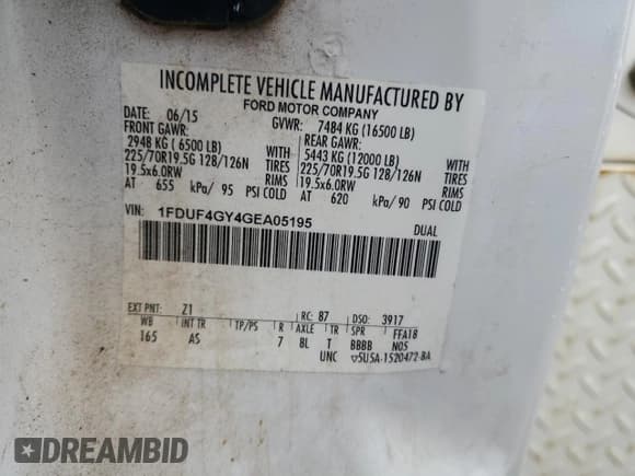 ✅ 2016 Ford F-450 XL • VIN: 1FDUF4GY4GEA05195 • Лот: 61210785. Опубликован ранее на Copart с пробегом 127 014 миль. Бесплатный доступ к архиву аукционных продаж из США и подробный отчёт об истории автомобиля на DreamBid. Изображение 12.