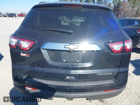 ✅ 2015 Chevrolet Traverse LT • VIN: 1GNKRHKD3FJ201026 • Lot: 41192598. Listed on IAAI with 203,955 mi. Free auction sales archive from the USA and detailed vehicle history report at DreamBid. Image 16.