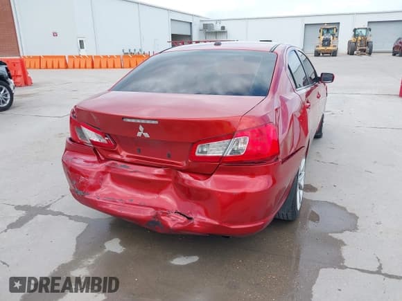 ✅ 2011 Mitsubishi Galant ES • VIN: 4A32B3FF0BE028237 • Lot: 42236328. Listed on IAAI with 155,844 mi. Free auction sales archive from the USA and detailed vehicle history report at DreamBid. Image 18.