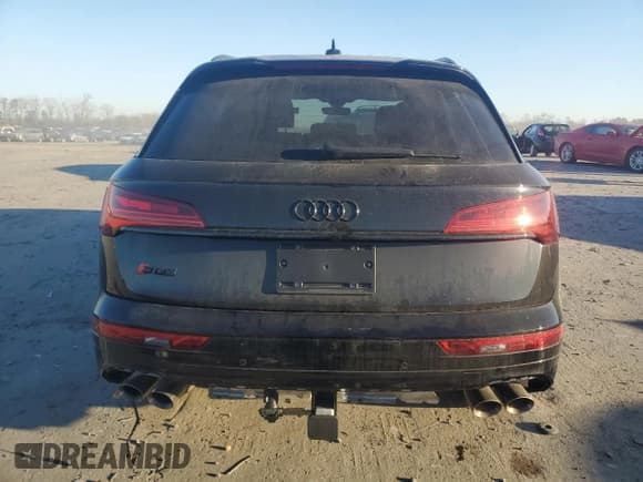 ✅ 2024 Audi SQ5 Prestige • VIN: WA1C4AFY5R2140190 • Lot: 42790005. Listed on Copart with 2,818 mi. Free auction sales archive from the USA and detailed vehicle history report at DreamBid. Image 6.