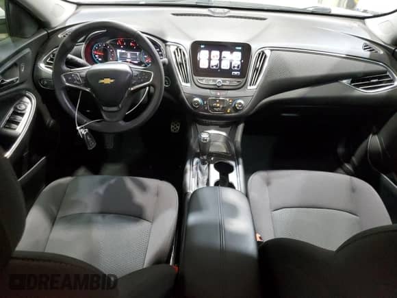 2017 Chevrolet Malibu LT z VIN 1G1ZE5ST8HF224938, wystawiony jako Copart lot #90233935 z przebiegiem 16 754 mil mil oraz Szkoda całkowita • Salvage title. Historia ofert i sprzedaży dostępna na DreamBid. Obrazek 8.