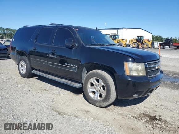 ✅ 2013 Chevrolet Suburban LT • VIN: 1GNSCJE04DR167484 • Lot: 86407735. Listed on Copart with 153,164 mi. Free auction sales archive from the USA and detailed vehicle history report at DreamBid. Image 4.