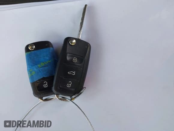 ✅ 2012 Volkswagen Tiguan SE • VIN: WVGAV7AX4CW603198 • Lot: 42581562. Listed on IAAI with 119,739 mi. Free auction sales archive from the USA and detailed vehicle history report at DreamBid. Image 11.