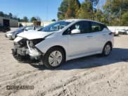 ✅ 2022 Nissan LEAF S • VIN: 1N4AZ1BV2NC560686 • Lot: 86480345. Wystawiony na Copart z przebiegiem 25 845 mil. Bezpłatny archiwum sprzedaży aukcyjnych z USA i szczegółowy raport historii pojazdu na DreamBid. Zdjęcie 1.