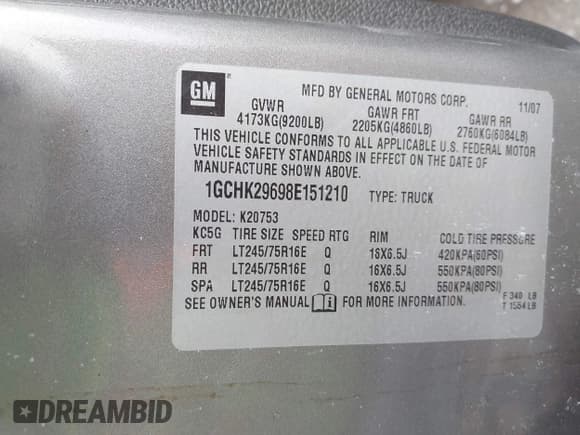 ✅ 2008 Chevrolet Silverado 2500HD 1LT • VIN: 1GCHK29698E151210 • Lot: 42301136. Wystawiony na IAAI z przebiegiem 281 091 mil. Bezpłatny archiwum sprzedaży aukcyjnych z USA i szczegółowy raport historii pojazdu na DreamBid. Zdjęcie 9.