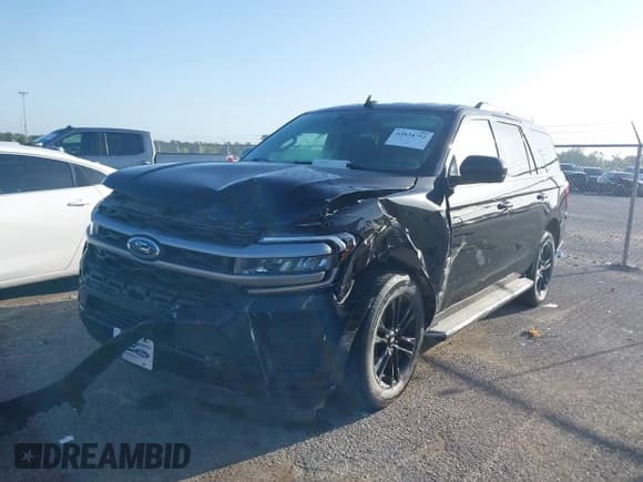 ✅ 2022 Ford Expedition XLT • VIN: 1FMJU1HT0NEA61853 • Лот: 42834752. Опубликован ранее на IAAI с пробегом 57 959 миль. Бесплатный доступ к архиву аукционных продаж из США и подробный отчёт об истории автомобиля на DreamBid. Изображение 2.