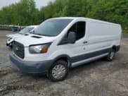 ✅ 2017 Ford Transit • VIN: 1FTYR2YM2HKB51983 • Lot: 56053945. Wystawiony na Copart z przebiegiem 143 786 mil. Bezpłatny archiwum sprzedaży aukcyjnych z USA i szczegółowy raport historii pojazdu na DreamBid. Zdjęcie 1.